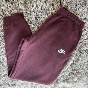 Nike Men’s Maroon Joggers NWT
